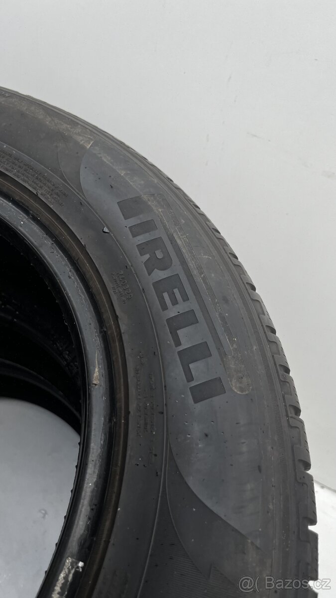 4x - zimní pneu - 215/65 R17 99H - PIRELLI - 6mm - 4