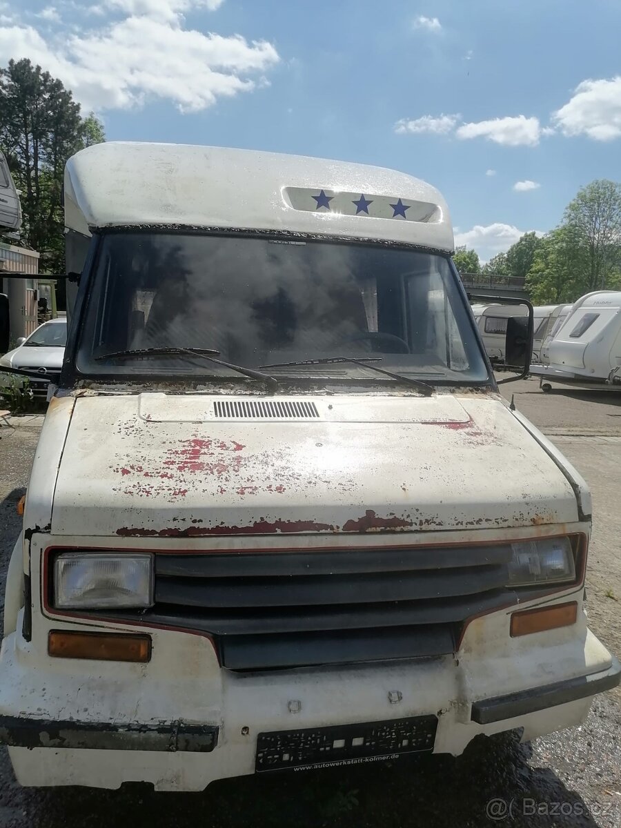 Obytný automobil Fiat 280 - 4