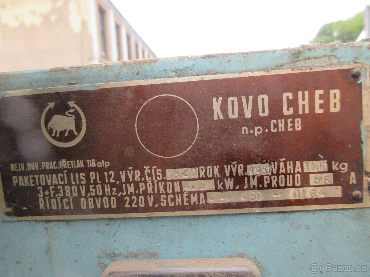 PAKETOVACÍ LIS NA PAPÍR, PLASTY - 4