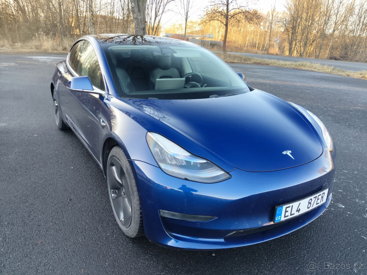 Tesla Model 3 Long Range Dual Motor AWD - 4