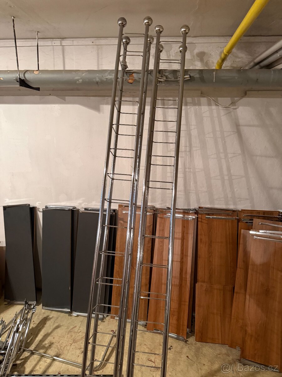 figuríny, police, chromový program, štendry - 4