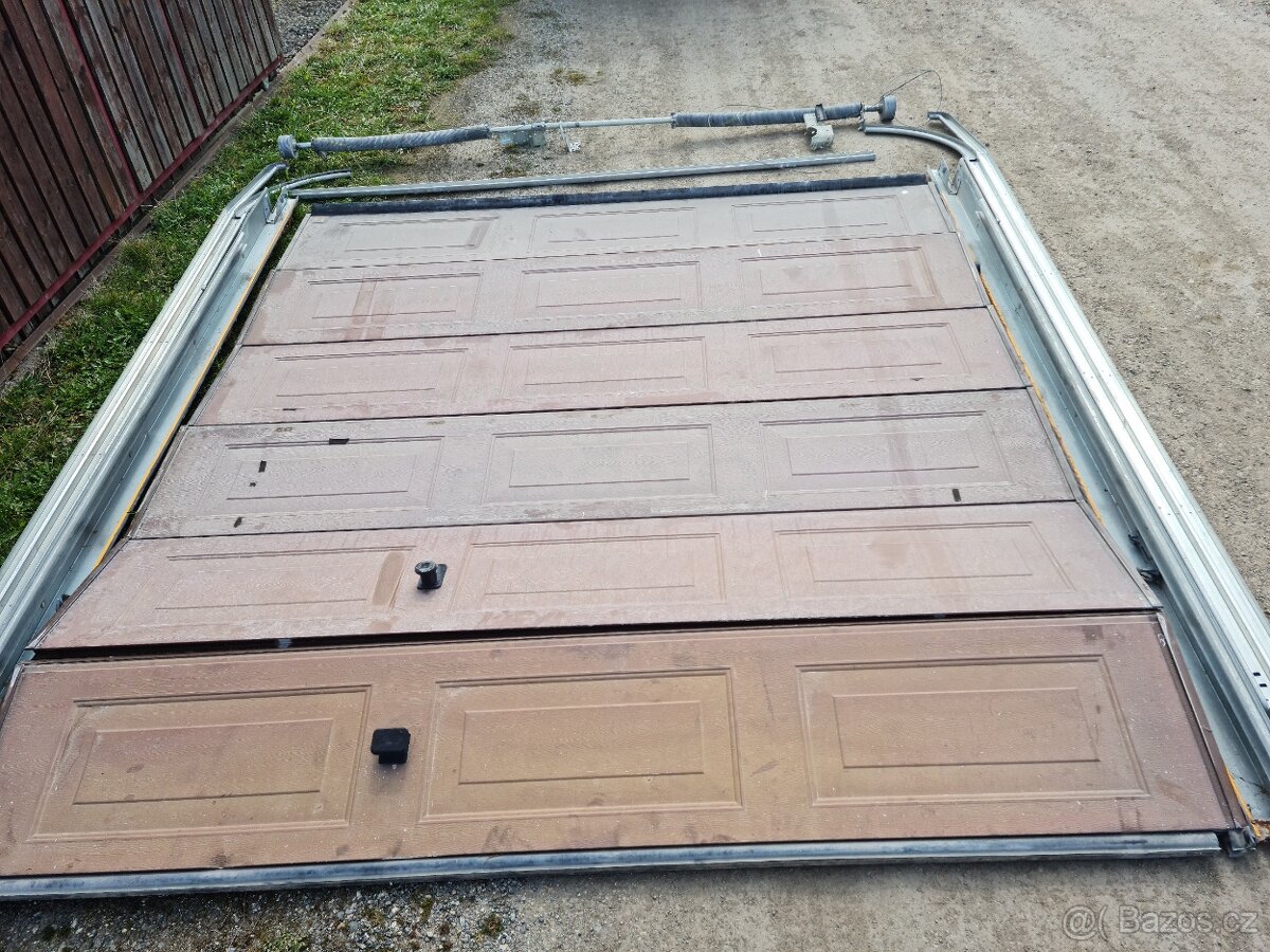 Prodám garážová vrata - 4