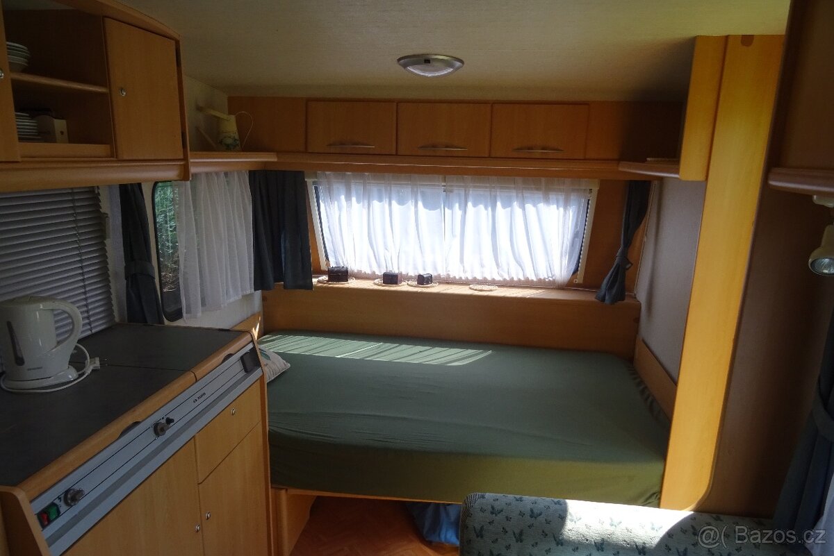 Karavan ADRIA Unica 502 DK, palandy - 4