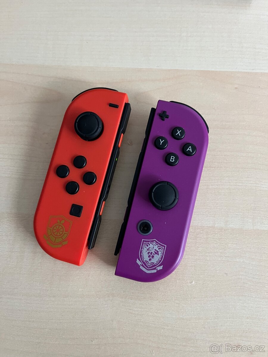 Nintendo Switch OLED Pokémon Scarlet and Violet edice - 4