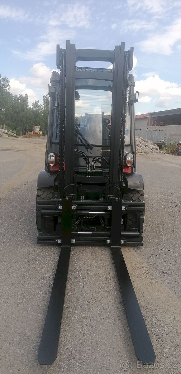 LINDE H45D-02 pozicionér s bočním posuvem 6 812 mth - 4