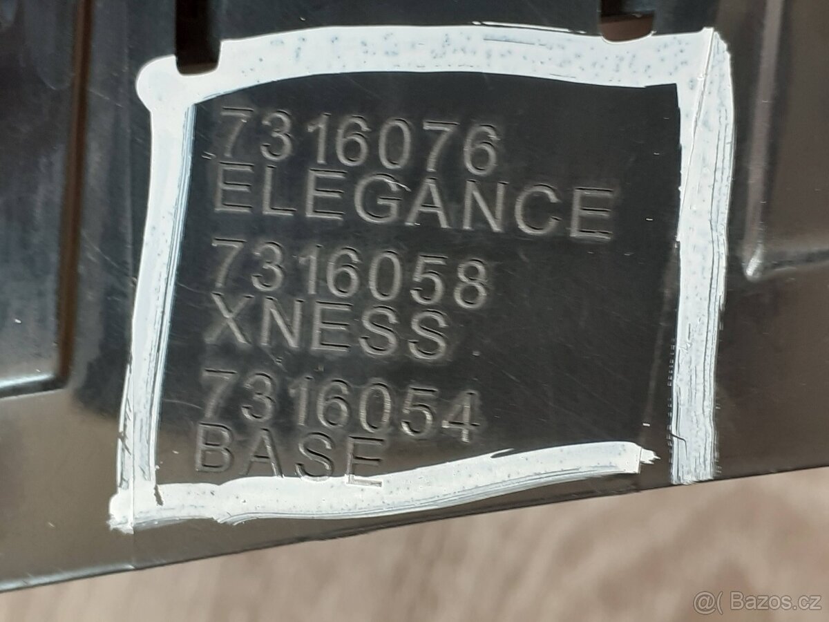 Mřížky ledvinky chladiče BMW X5 F15 kód 7316076 Elegance - 4