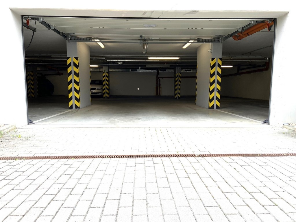 PRODEJ GARÁŽOVÉHO STÁNÍ NA ULICI ŘÍČANSKÁ, BRNO-BYSTRC - 4