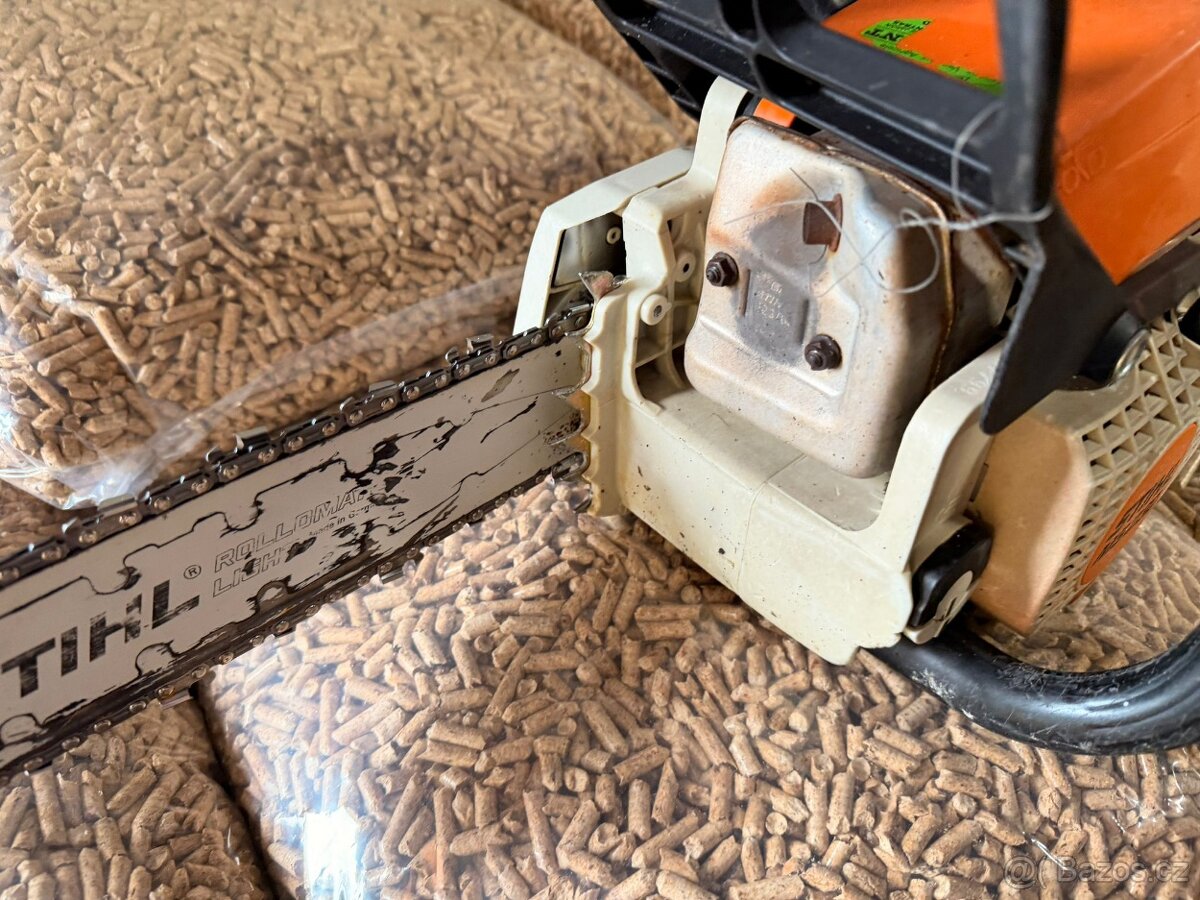 Motorova pila stihl ms230 - 4