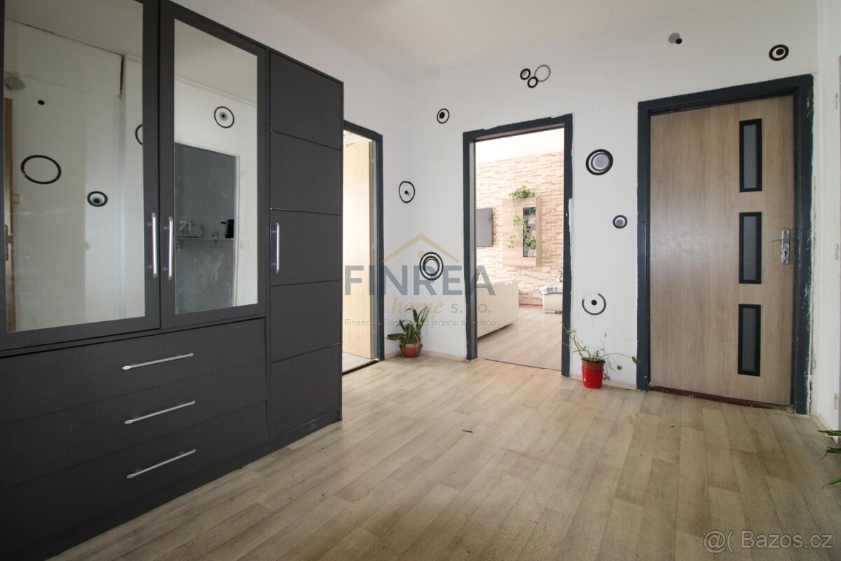 PRÁVĚ ZLEVNĚNO Prodej bytu 4+1 99 m2 Karla Čapka, Krupka - 4