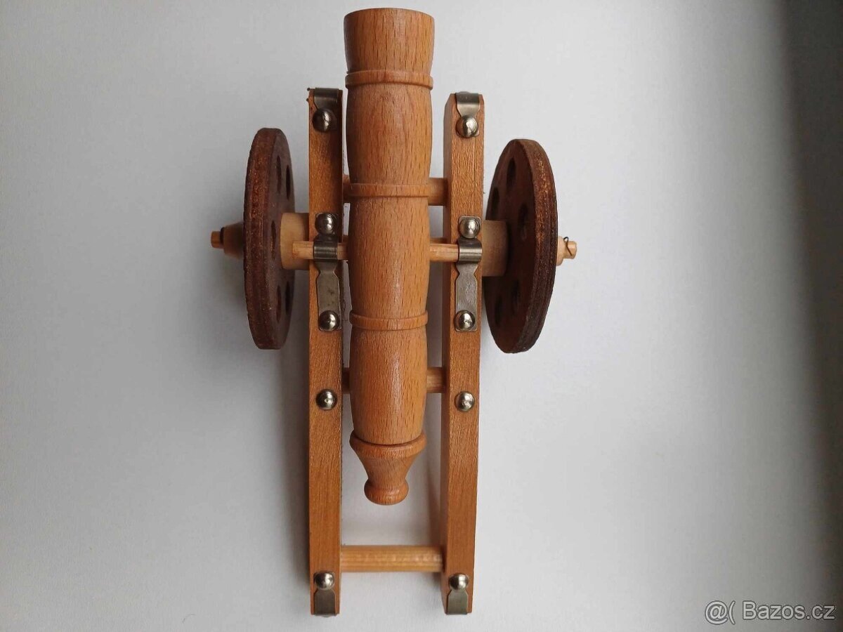 Dřevěné dělo - dekorace - 4