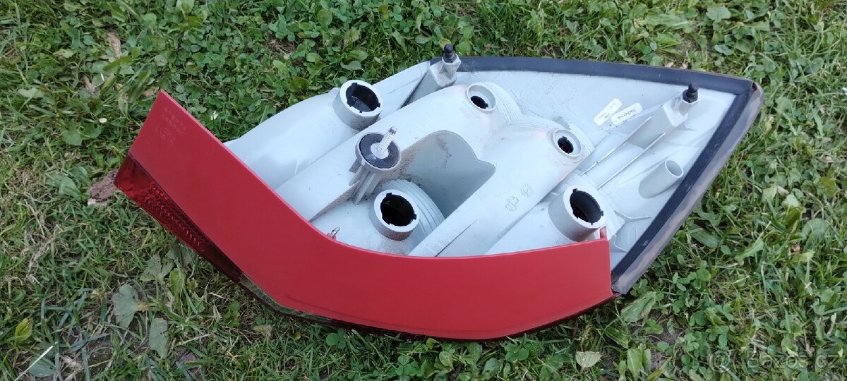 Prodám PZ světlo na Fabii 2 - 4