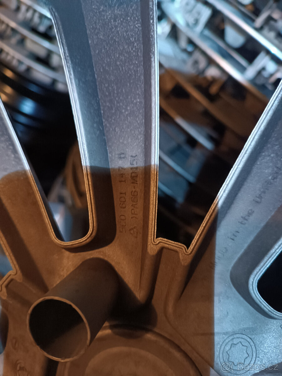 Originál poklice 16" VW Beetle - 4