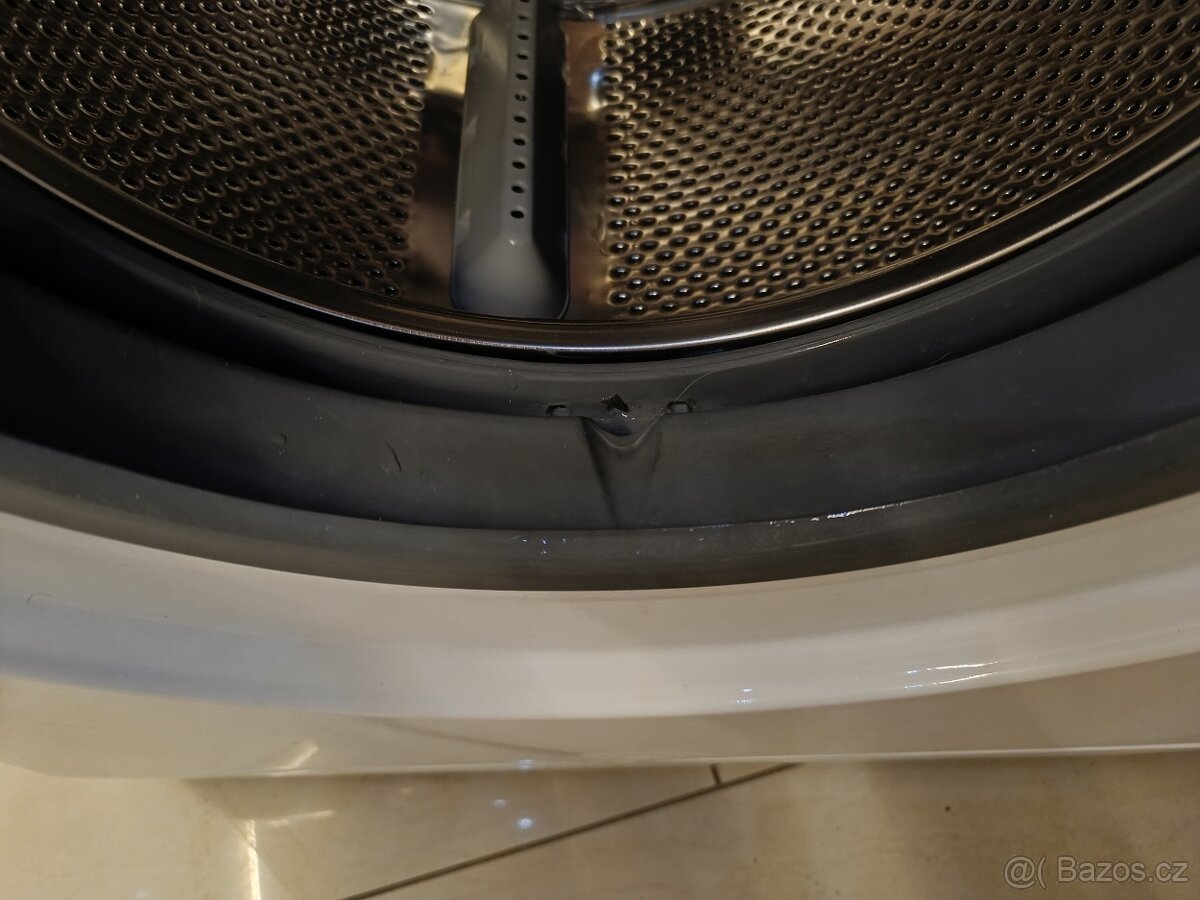 Pračka Whirlpool na 7 kg - 4