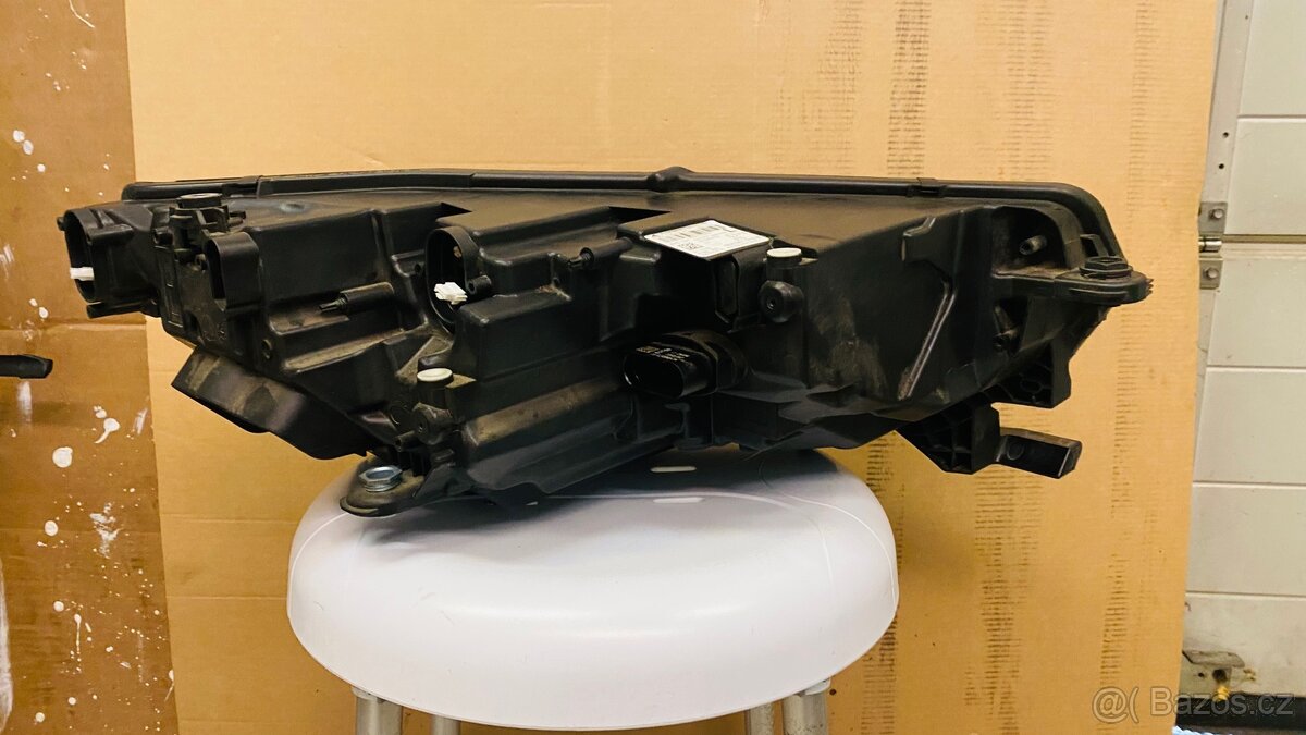 Levé přední světlo Škoda Octavia 4 - 4