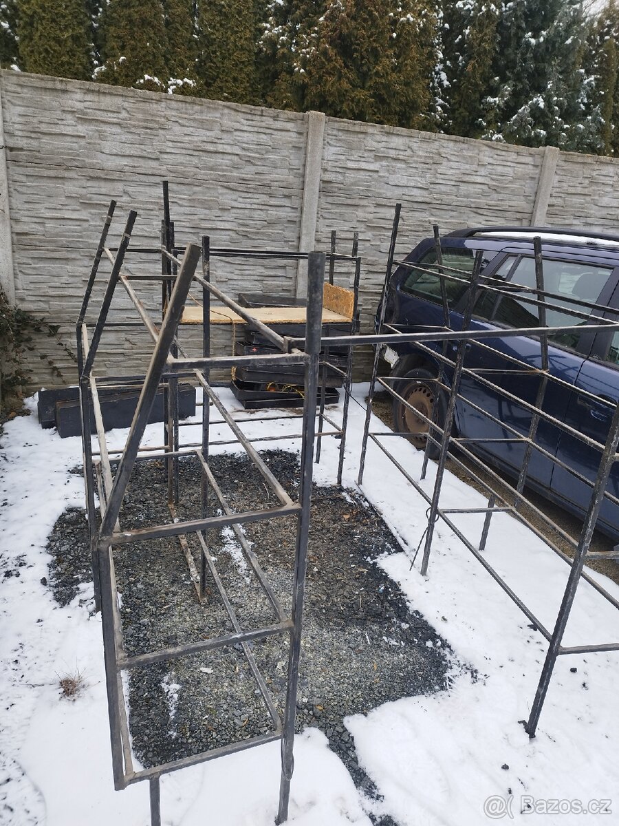 Regály do dodavky - 4