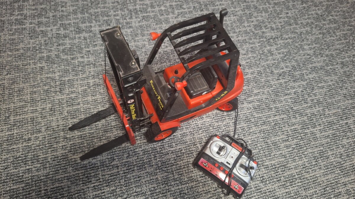 Retrohračky - vysokozdvižný vozík - 4