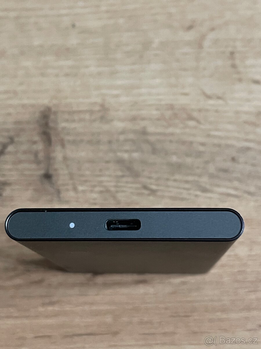 Externí SSD Samsung 1TB - 4