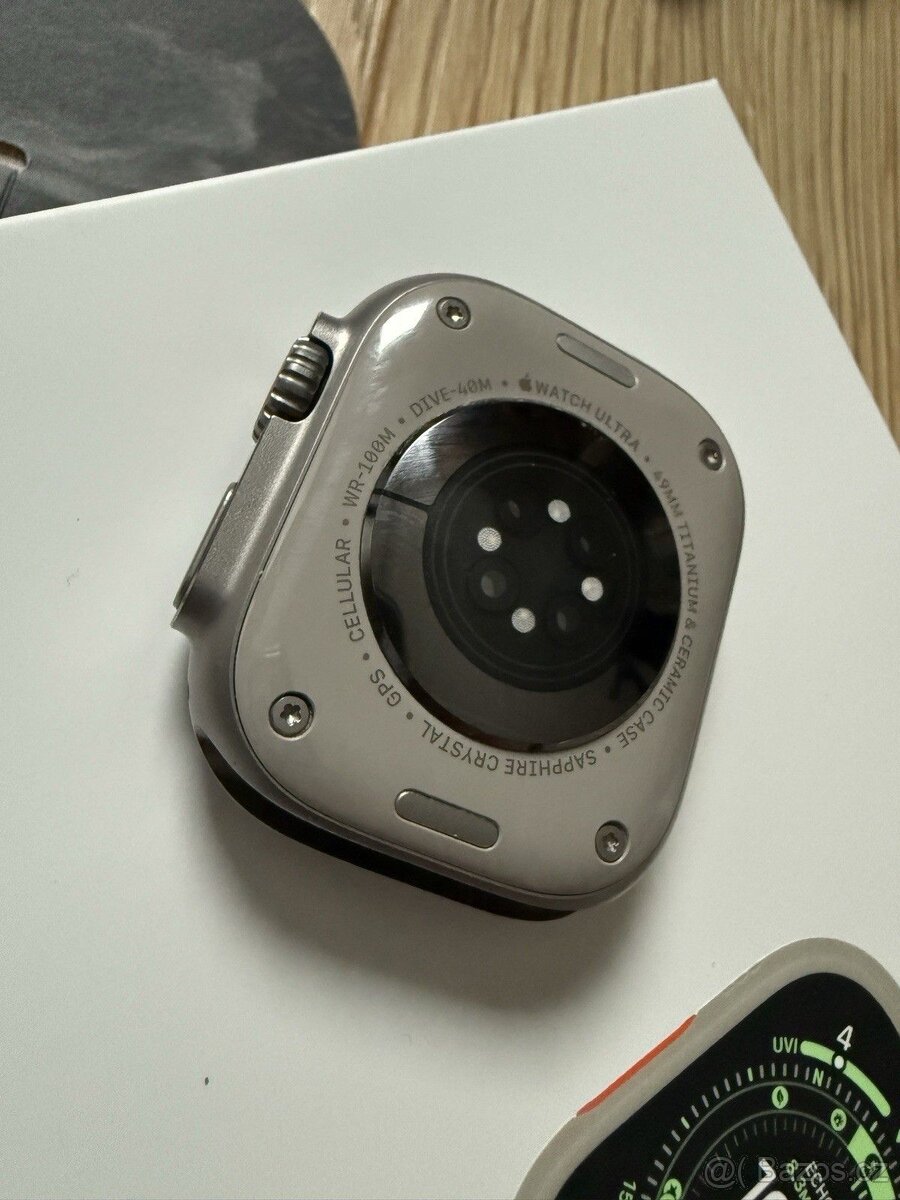 Apple Watch Ultra 3 Cell 49mm Titan - 4