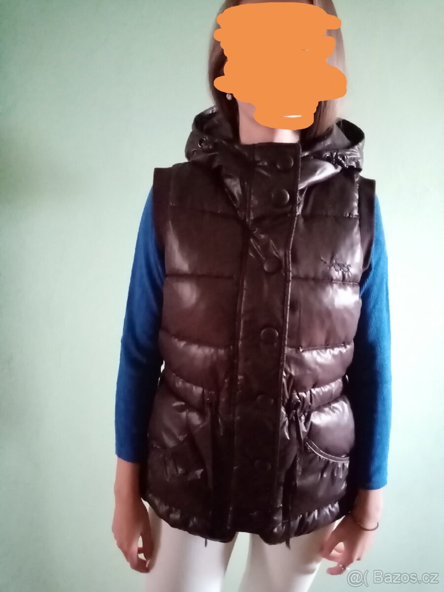 VESTA s kapucí - 4