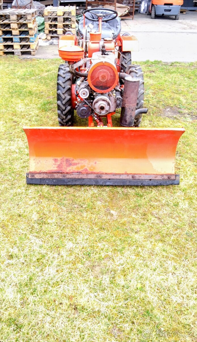 Malotraktor T4K-10 - 4