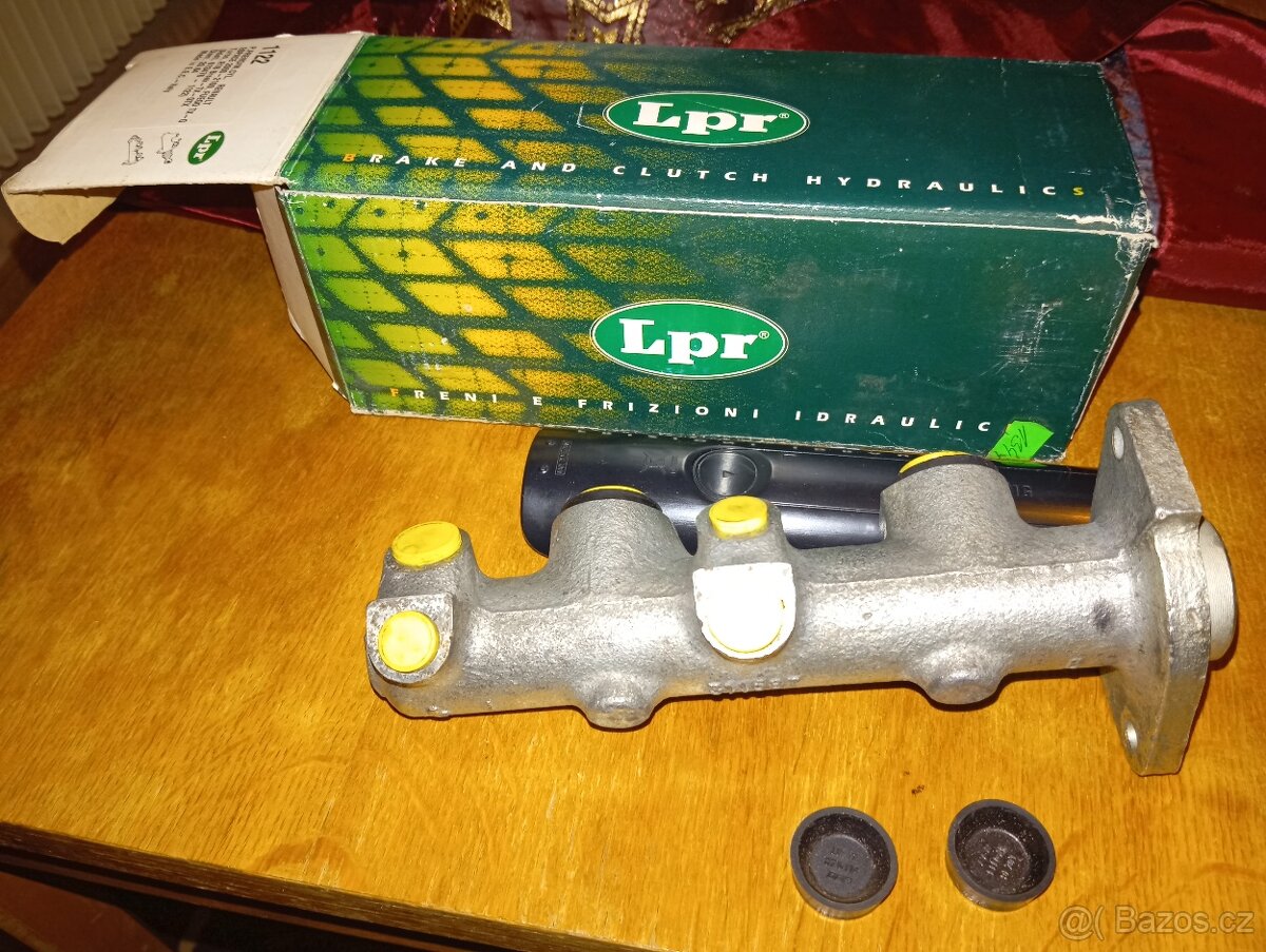 Hlavní brzd.válec na R-18, Espace - 4