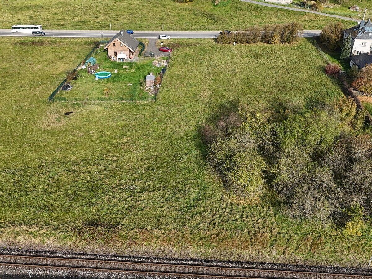 Prodej stavebního pozemku v k.ú. Karlovice - 4