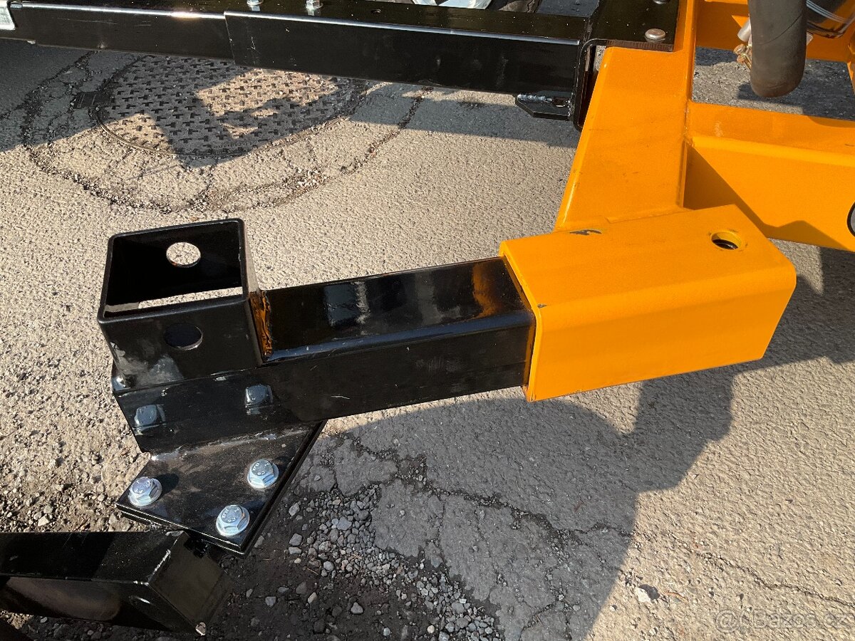 bagr za ATV, pavouk, kráčející bagr s otočí 360 stupńů - 4