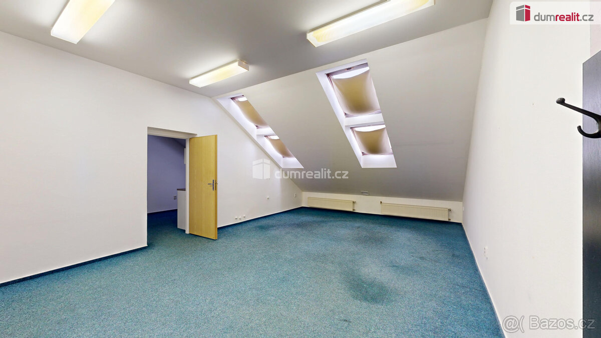 Pronájem, kancelářské prostory, 52m2, Opava, ul. Krnovská - 4