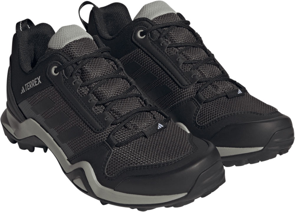 Nové turistické boty Adidas Terrex AX3, vel. Eur 40 2/3, UK - 4