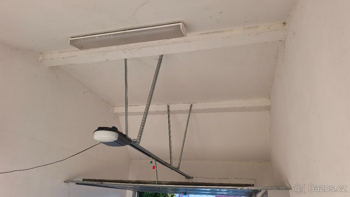 Pronájem garáže v centru Hodonína - 4