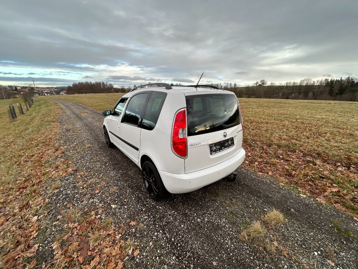 Prodám Škoda Roomster 1.2 TSI NOIRE - 4