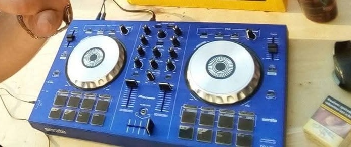 Pioneer DDJ-SB - 4