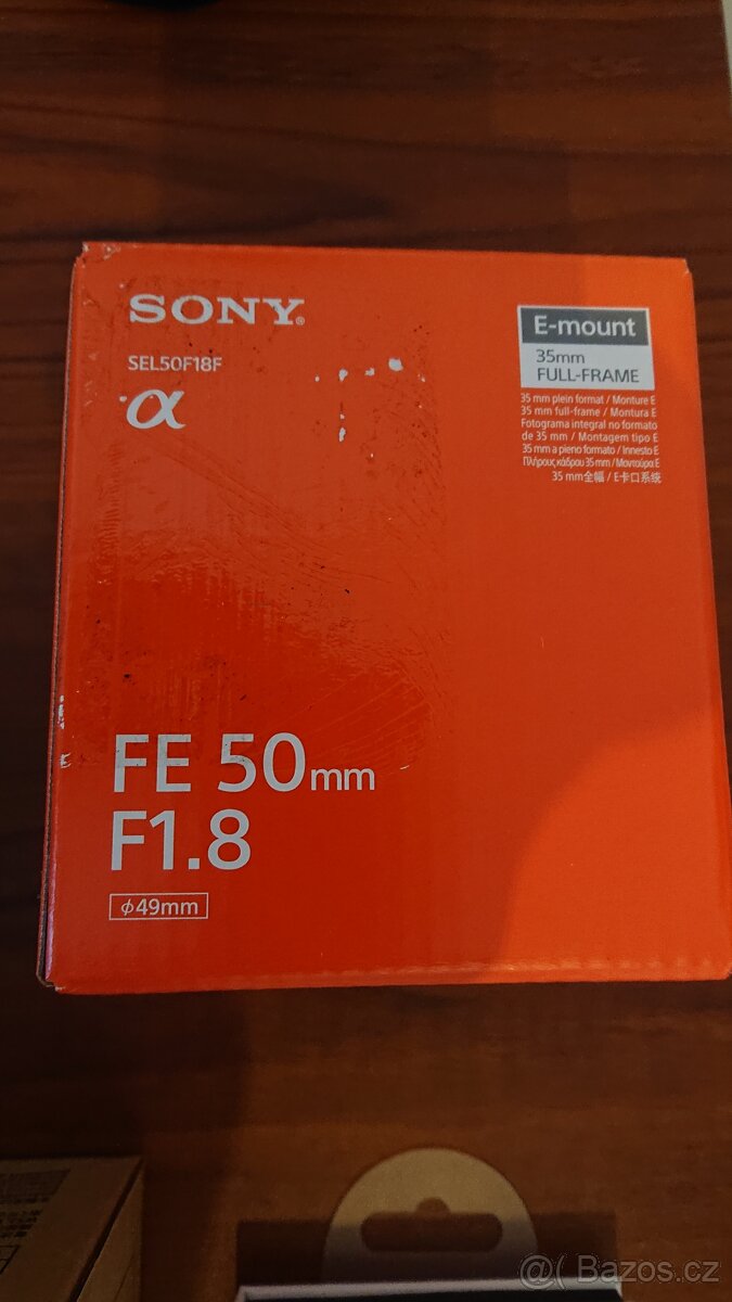 OM-system, Peak Design, Sony - 4