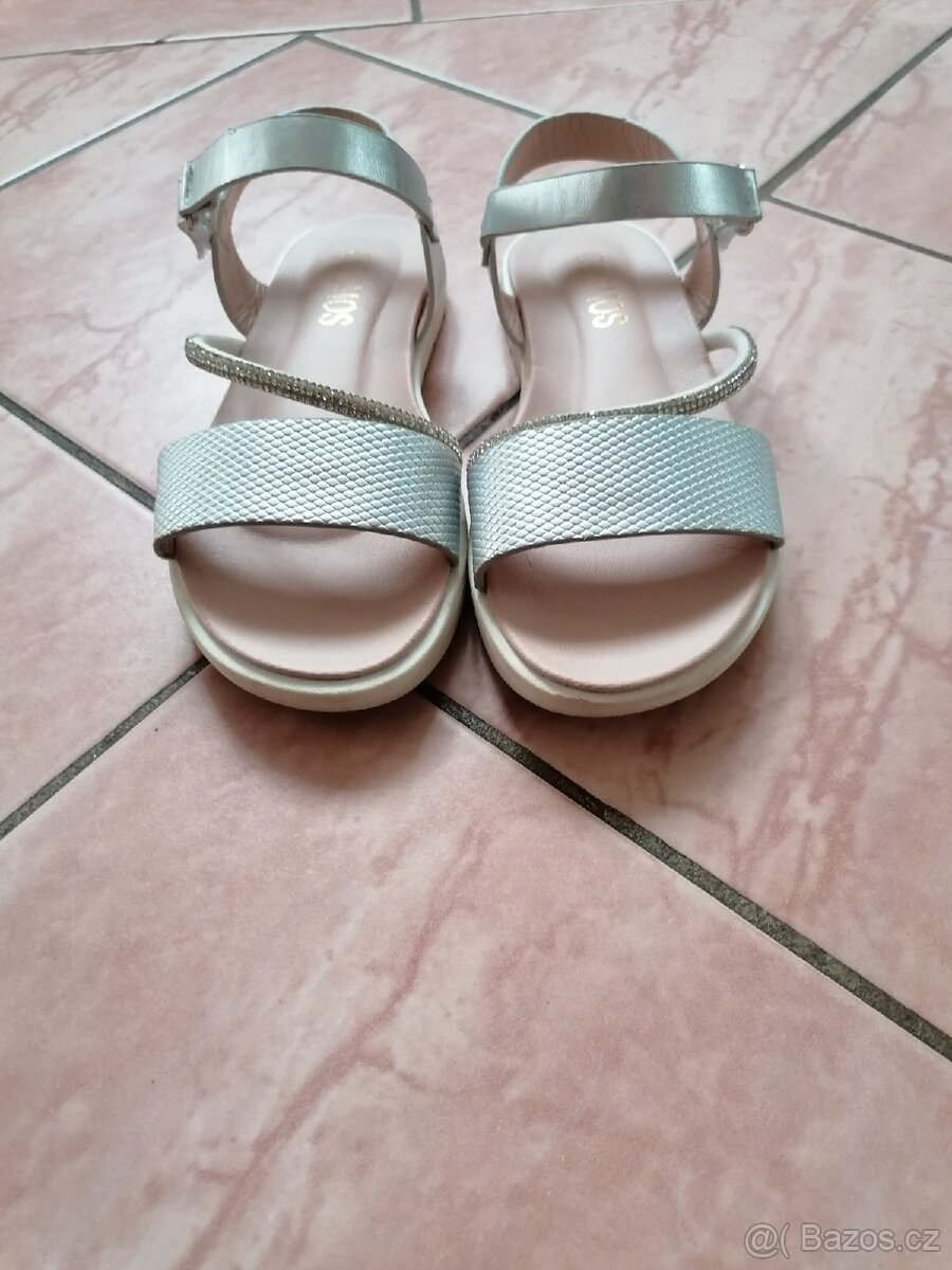 Dívčí sandálky vel. 31 - 4