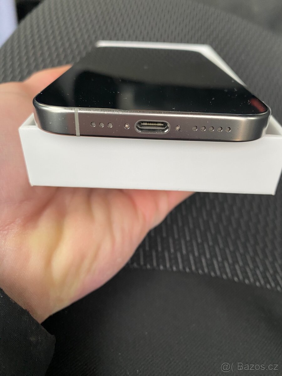 iPhone 16 Pro 128 GB – Natural Titanium – TOP stav - Záruka - 4