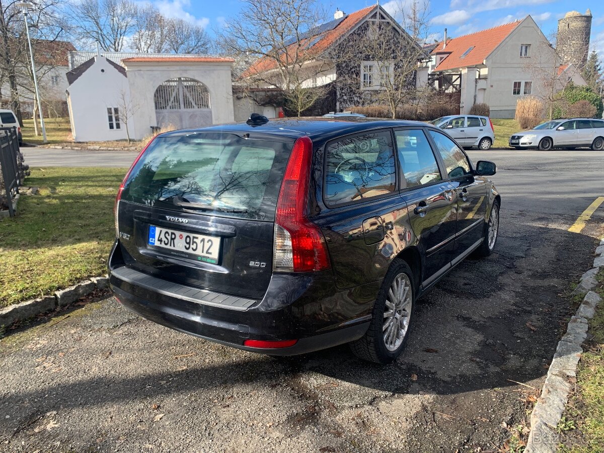 Volvo v50 2008 2.0 d 100 kw - 4
