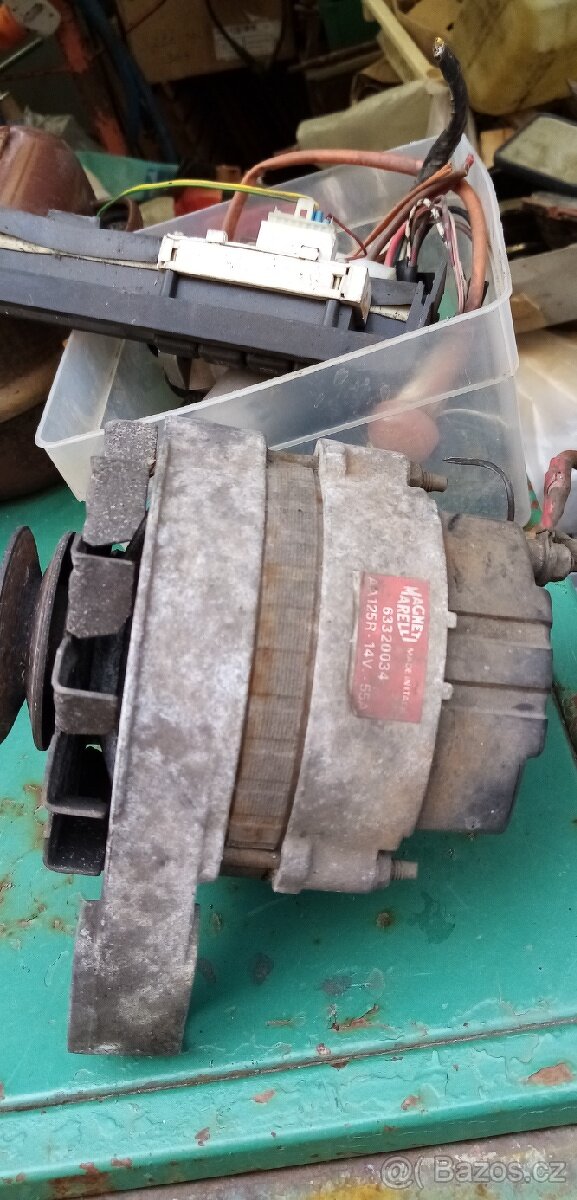 FIAT UNO LOGO DÍLY 3 DVEŘ - 4