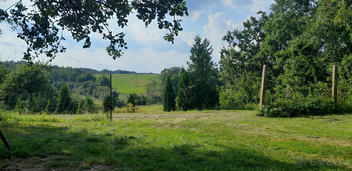 Nabízím ubytování v karavanu, Mšeno u Mělníka - 4