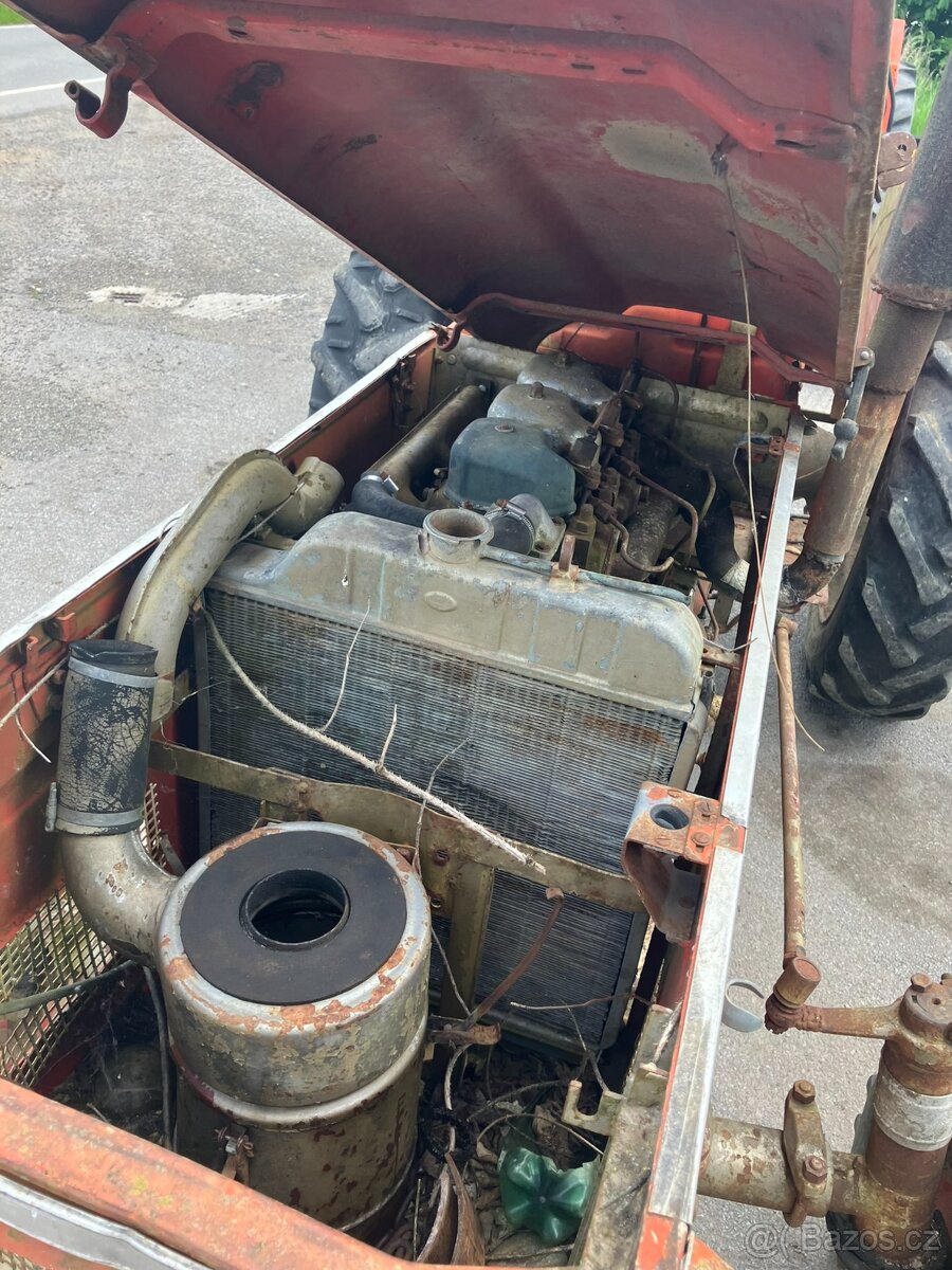 Díly na Zetor 3511 - 4