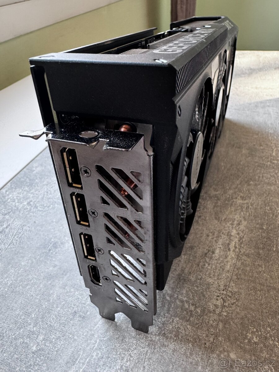Grafická karta GIGABYTE GeForce RTX 4070 WINDFORCE OC 12G - 4