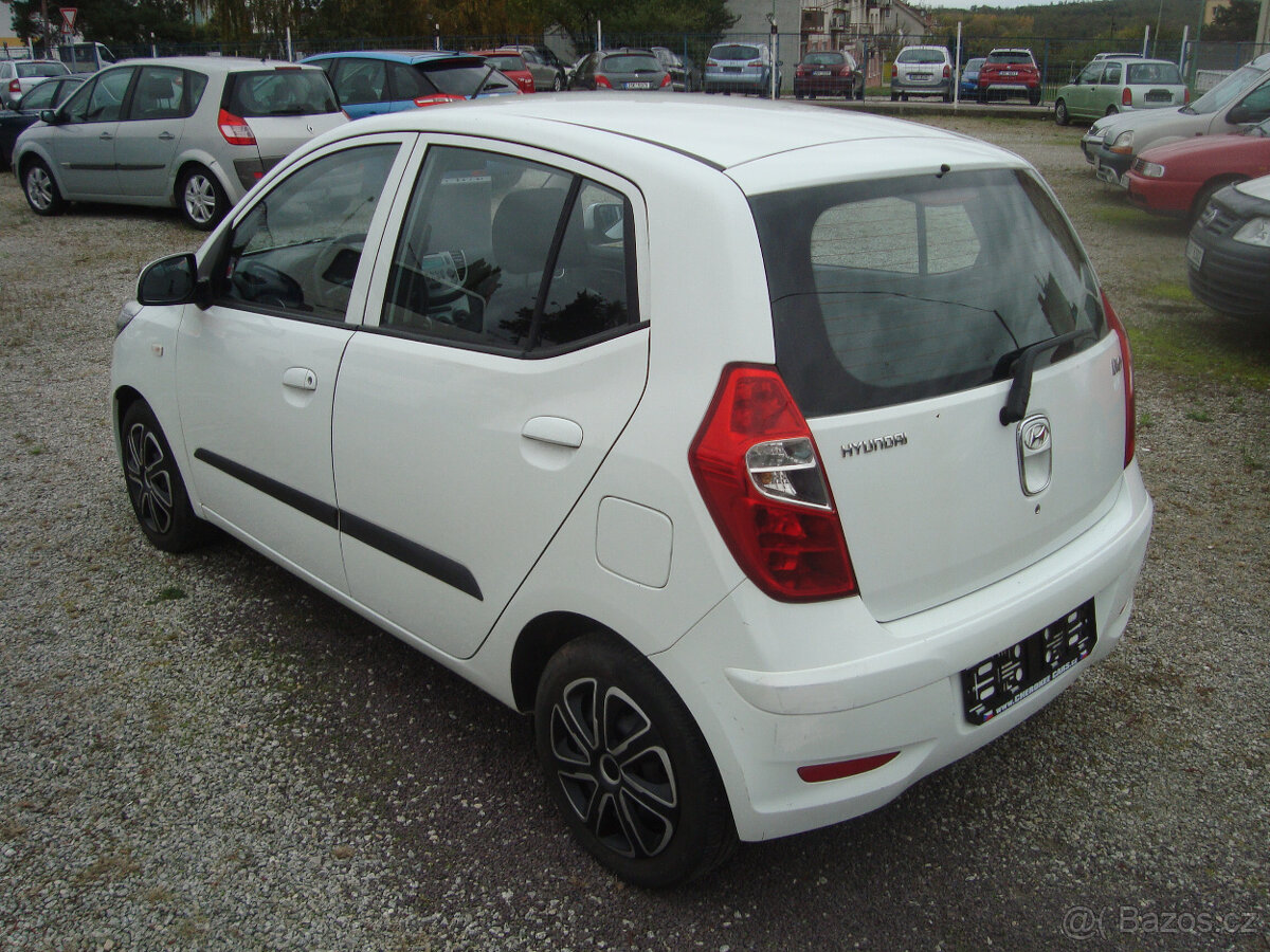 Hyundai i10 - 4