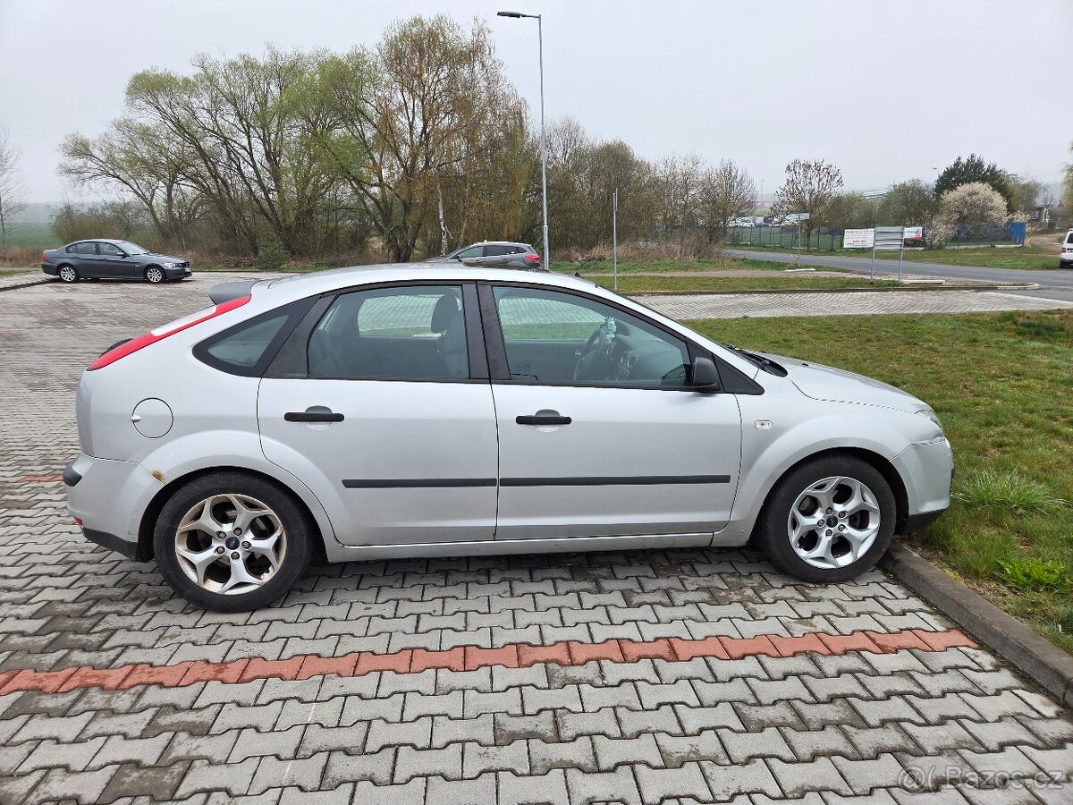Ford Focus - 4