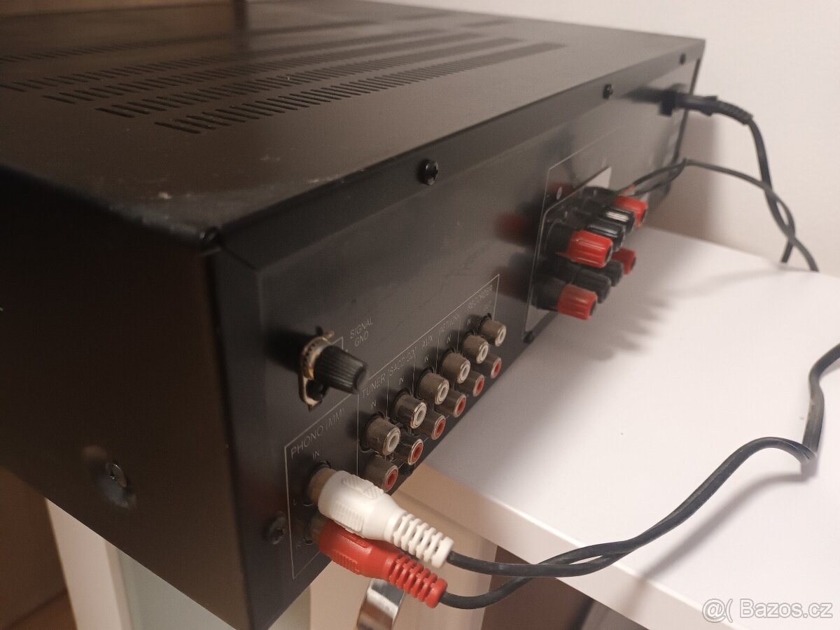 Prodám gramofon včetně zesilovače a beden - 4