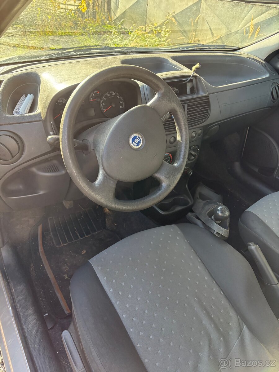 Fiat Punto cely vůz po dílech - 4