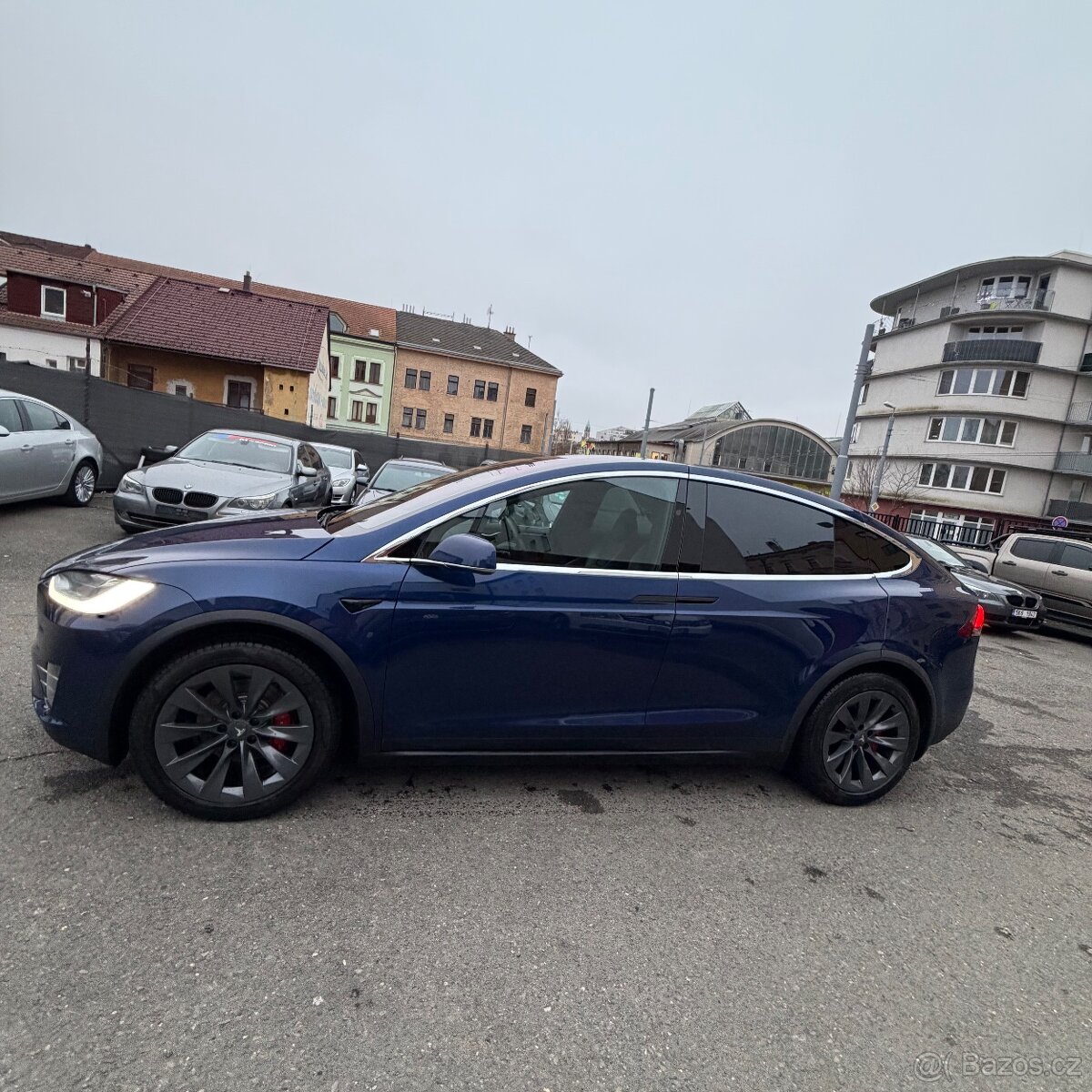 Tesla Model X, Tesla X 100D Obelix AWD Ojeté, 5/2017, 163 05 - 4