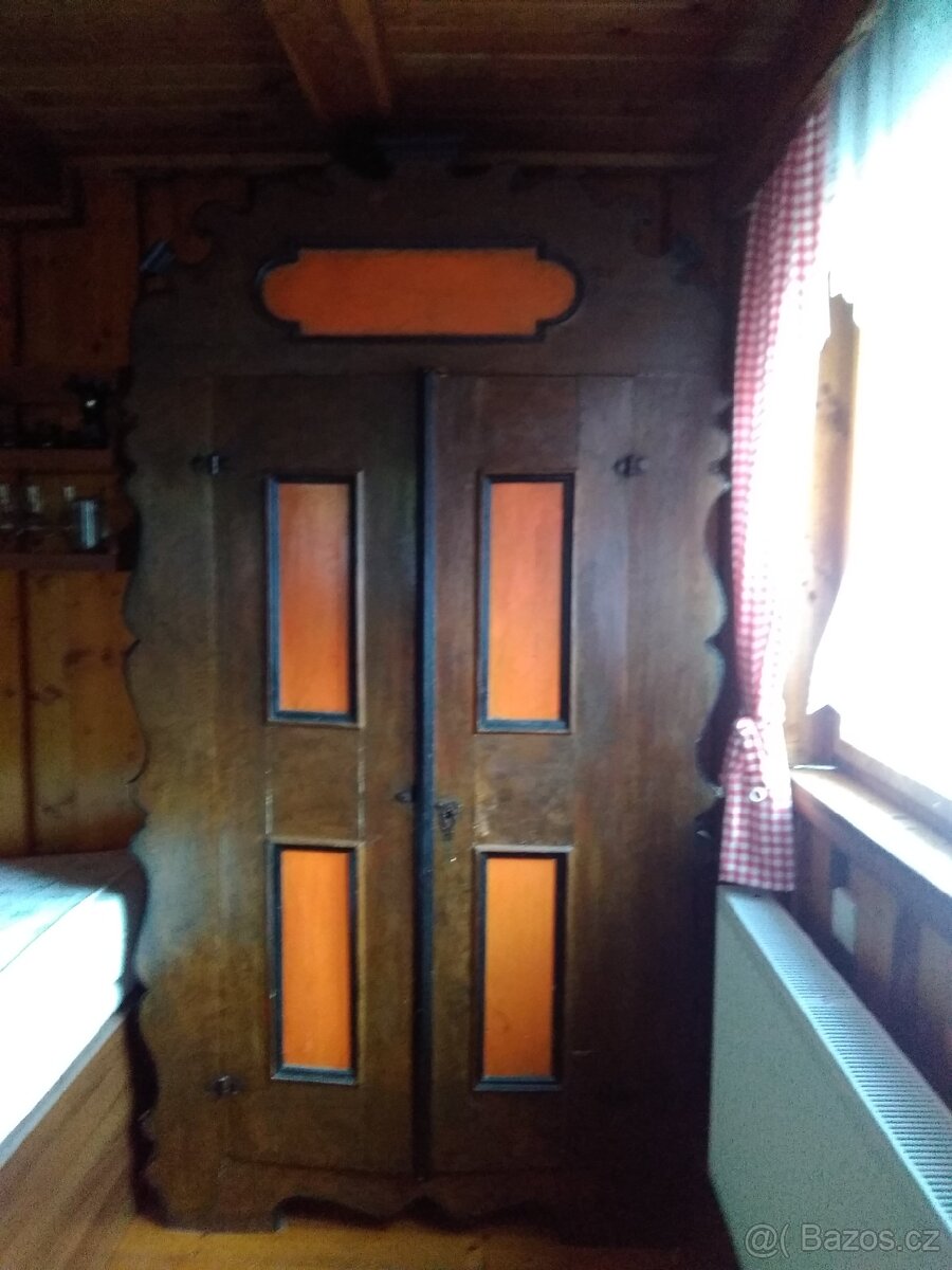 Šatní skříň - 4