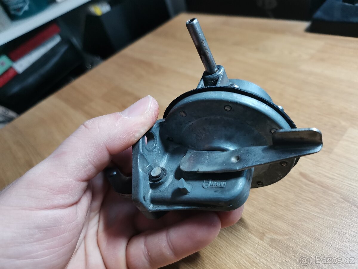 290 Škoda 1000MB 100 110 AC pumpa - 4