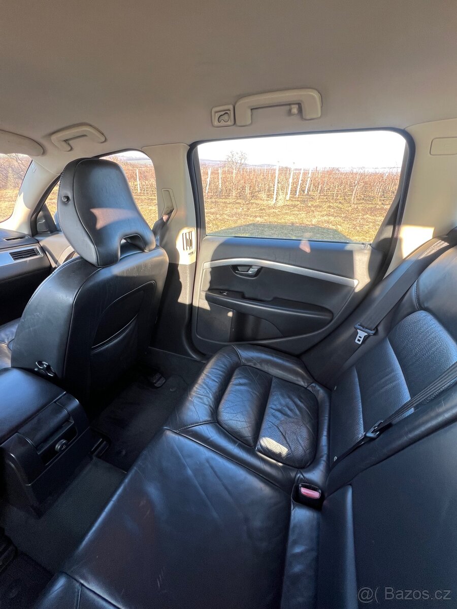 Volvo v70 d3 - 4