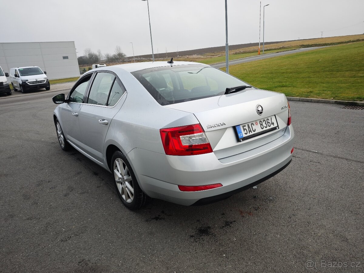 Škoda Octavia 3 Style 1.6Tdi 4x4 Webasto - 4