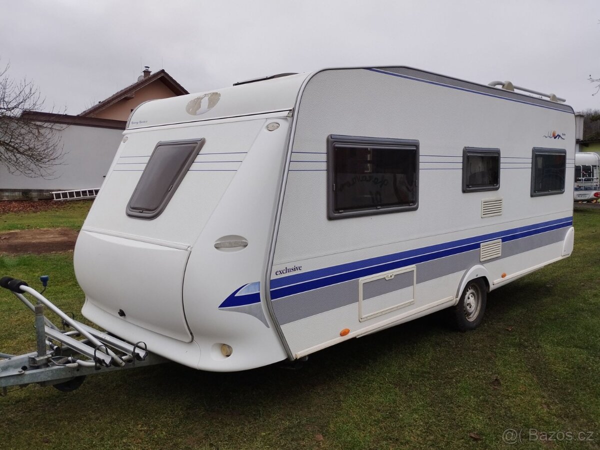 HOBBY 540UFe č.242. Pro 4. Fr. postel. Sprcha. Rok 2006 - 4